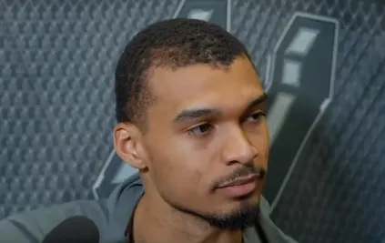 皇冠体育官网-文班谈哈珀：如果今天重新选秀，我相信我们依然会选他